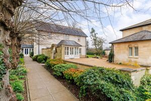 Photo 2- click for photo gallery